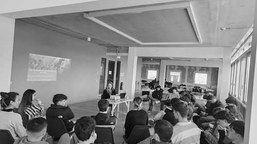 Alexandra von Westernhagen leading a sustainability training session